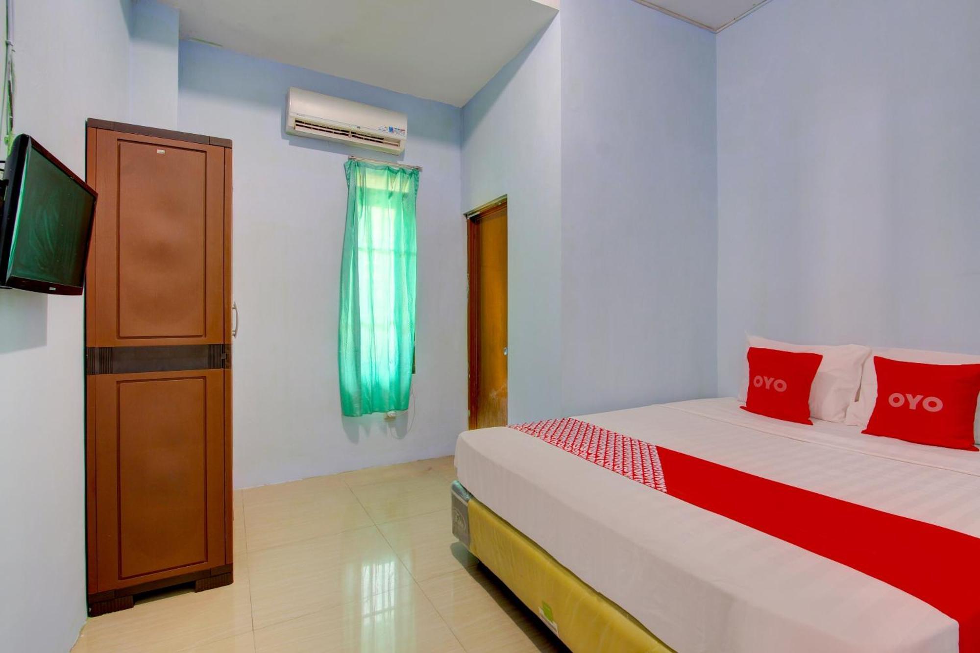 Super Oyo 93012 Griya Kencana Asri Syariah Lawean المظهر الخارجي الصورة